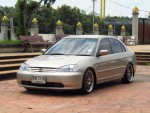 Honda Civic Dimension 1.7 VTi Sedan AT 2002