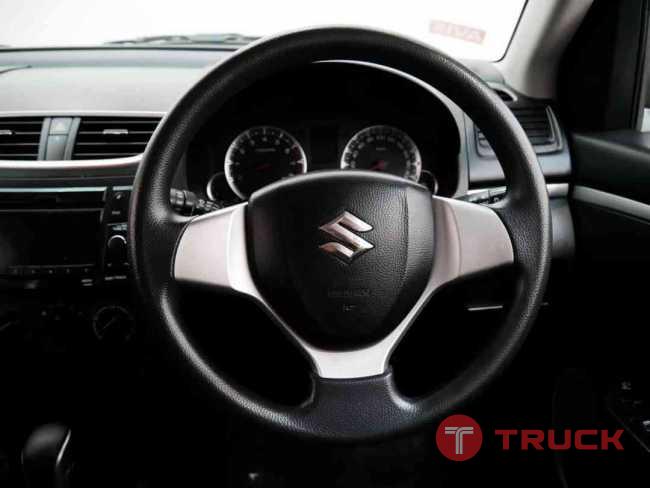 ขายรถ SUZUKI SWIFT เกียร์AT สีขาว ปี2015 ราคาพิเศษสุดคุ้ม เกรดพรีเมี่ยม ห้ามพลาด