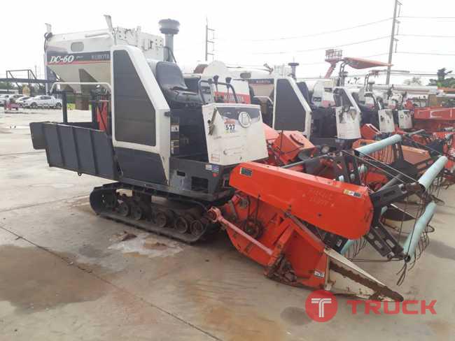 รถเกี่ยวข้าว KUBOTA DC-60 รถเกี่ยวข้าว KUBOTA DC-60