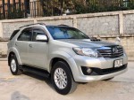 ขายรถ โตโยต้าฟอร์จูเนอร์ ปี2013 TOYOTA FORTUNER สีเทา รถสวย