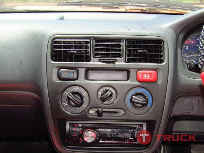 2000 Honda City TYPE-Z (ปี 99-02) 1.5 EXi Sedan AT 2000 Honda City TYPE-Z (ปี 99-02) 1.5 EXi Sedan AT