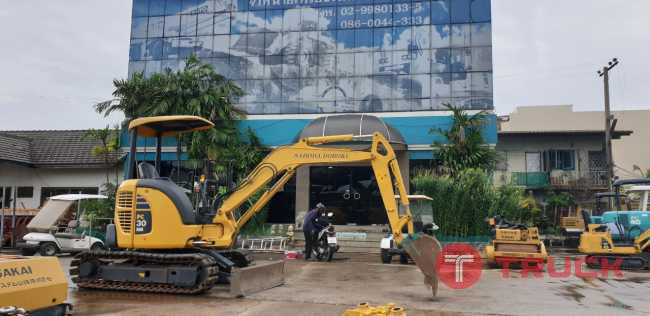 Komatsu PC30mr-2 จากญี่ปุ่น โทร 086-0044333 065-8844400 089-0080077 089-0050007 www.nmc99.com