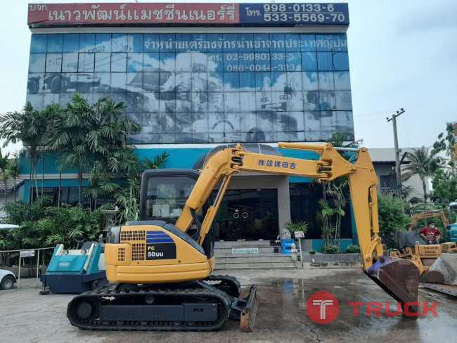 Komatsu PC50UU จากญี่ปุ่น โทร 086-0044333 065-8844400 089-0080077 089-0050007 www.nmc99.com