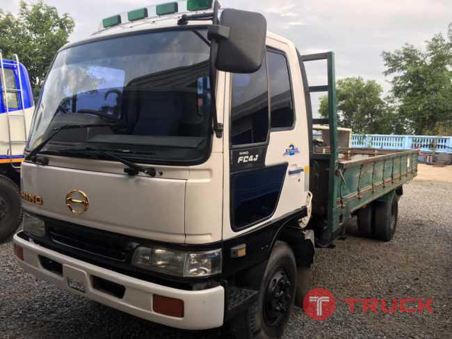 ขาย6ล้อHINO-FC4J-135แรงโบปี45รถห้าง
