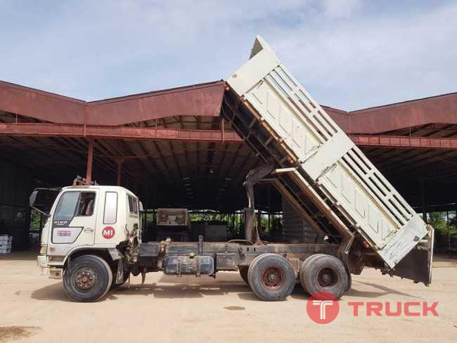 HINO FM3H เครื่อง HO7C Turbo 6 เกียร์ มีสโลว์ โทร 085-954-0338 HINO FM3H เครื่อง HO7C Turbo 6 เกียร์ มีสโลว์ โทร 085-954-0338