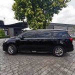 Kia Grand carnival 2.2 EX wagon ATไมล์แท้ ปีใหม่ สภาพสวย ปี 2018 สีดำ