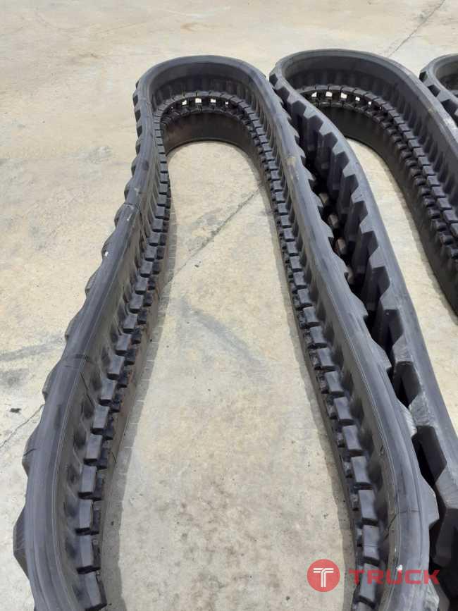 แทรคยาง PC45-55MR-5 จากญี่ปุ่น โทร 086-0044333 065-8844400 089-0080077 089-0050007 www.nmc99.com แทรคยาง PC45-55MR-5 จากญี่ปุ่น โทร 086-0044333 065-8844400 089-0080077 089-0050007 www.nmc99.com